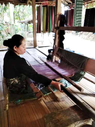 Pembuatan Kain Tenun Baduy 2